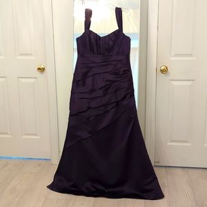 Sorella Vita Ruched Maxi Gown